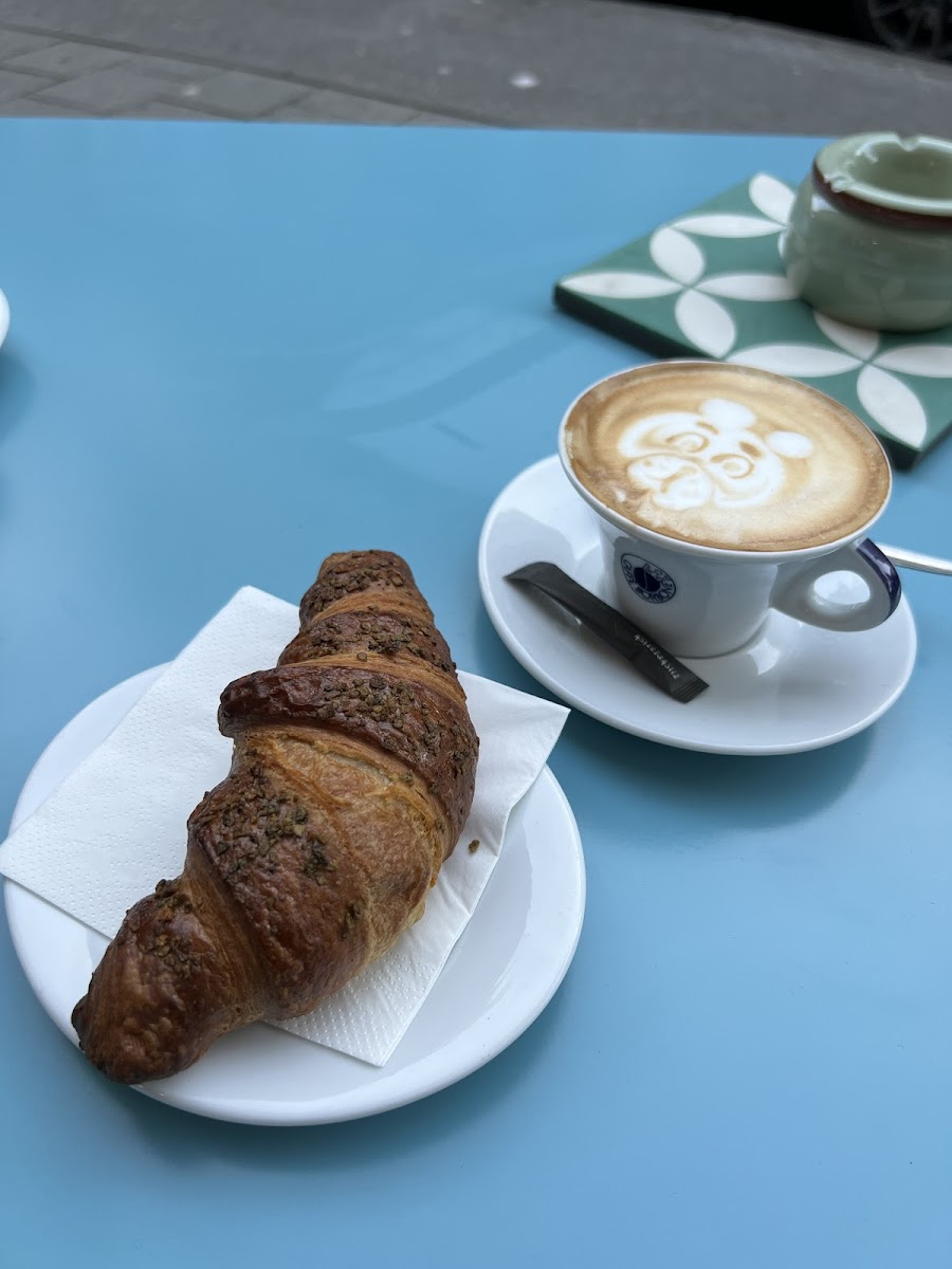 Apulia Café Bistro-5